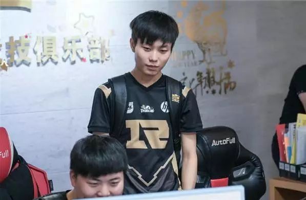 的武汉女足 的武汉女足