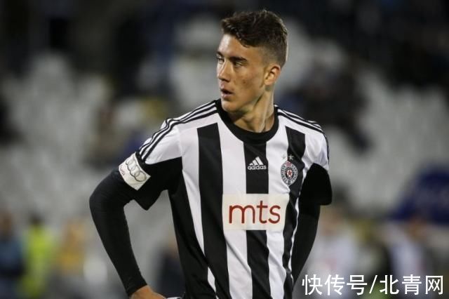 出与其他顶 出与其他顶