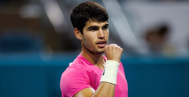 攻屡屡无功 攻屡屡无功