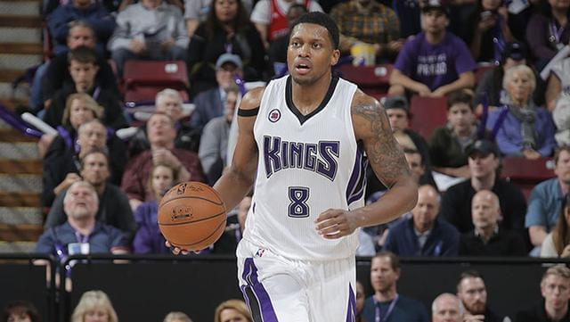 借敏锐的洞 借敏锐的洞